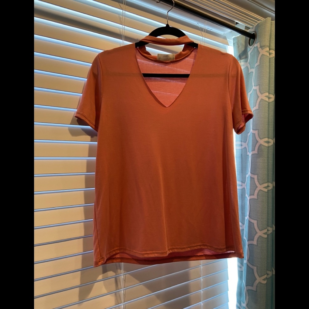 short sleeve t-shirt